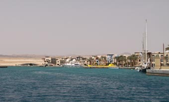 Leaving Port Ghalib
