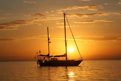 Nusa Lemboggan by night