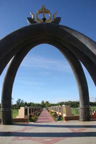 The Sultans Monument to the 1,000,000th barrel of oil